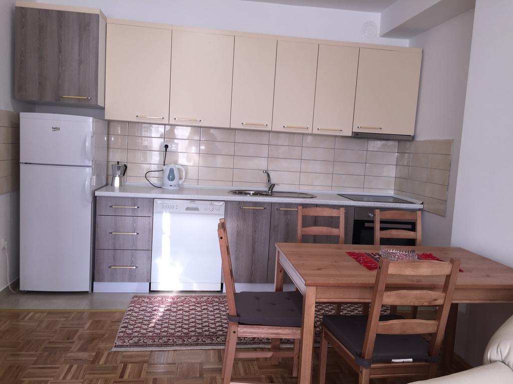 Apartment Gashi Pristina Kültér fotó